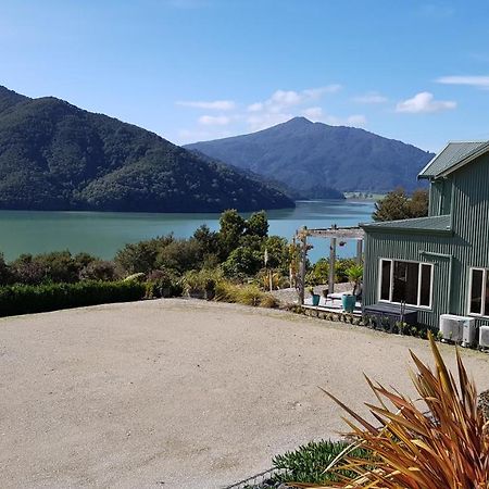 Moana Haven B&B เฮฟล็อค ภายนอก รูปภาพ