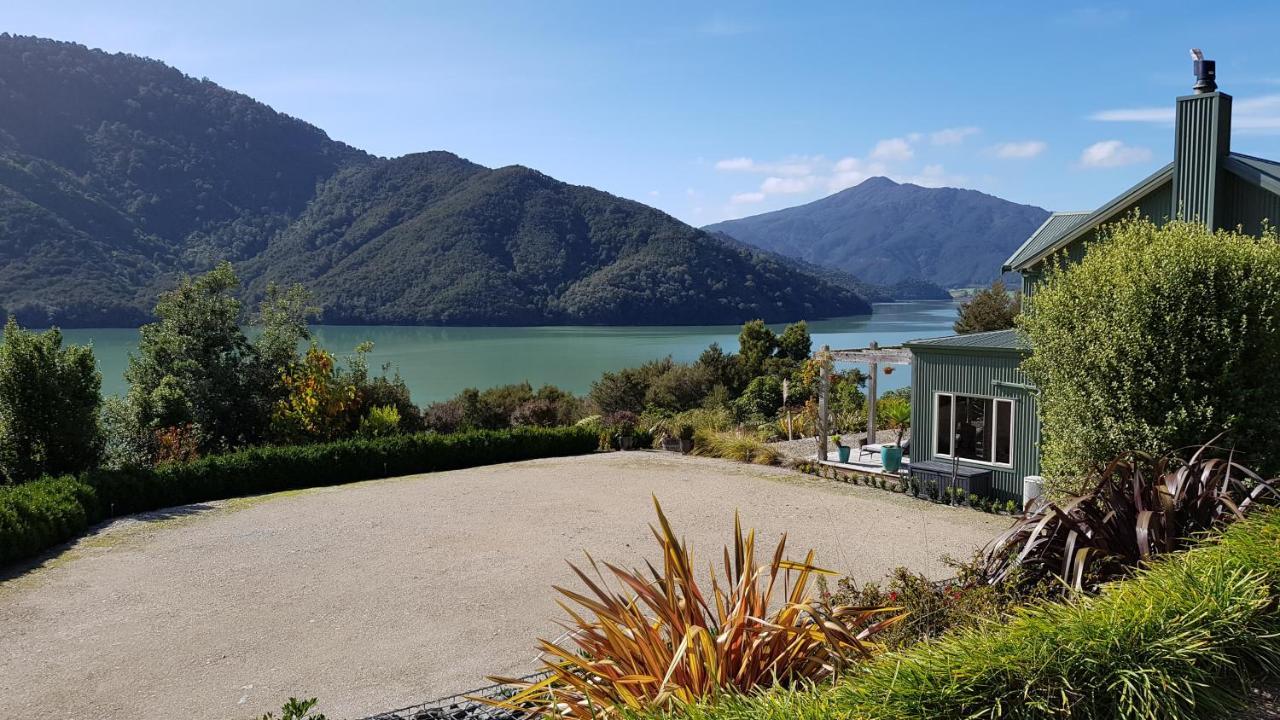 Moana Haven B&B เฮฟล็อค ภายนอก รูปภาพ